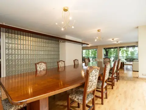 Departamento Duplex 5 amb c/ 2 cocheras Amenities