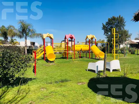 Terreno en Venta 33  mts Fondo