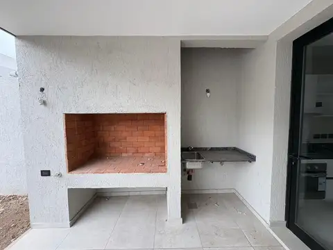 Duplex en Venta - A estrenar! Oportunidad de Inversión !