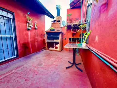 VENTA CASA PH 4 AMB CON PATIO Y TERRAZA ITUZAINGO