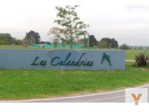 Terreno en venta - 1062 Mts2 - Barrio Las Calandrias, Exaltación De La Cruz
