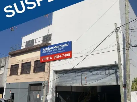 Se vende el block de dos inmuebles intercomunicados con salida a dos calles, Alsina y Dardo Rocha.