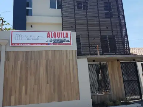 DEPARTAMENTO EN ALQUILER - CRISOSTOMO 2551 