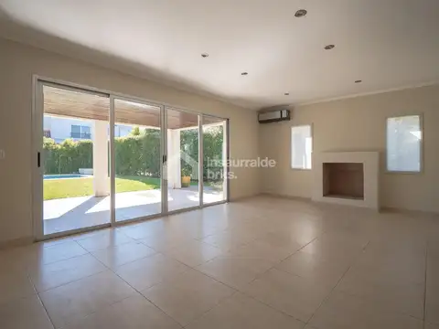 Casa en Alquiler de 5 dormitorios