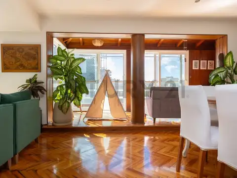 Departamento en Venta con 2 cocheras