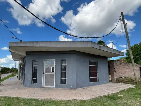 Local en Alquiler en Fontana, $ 180.000