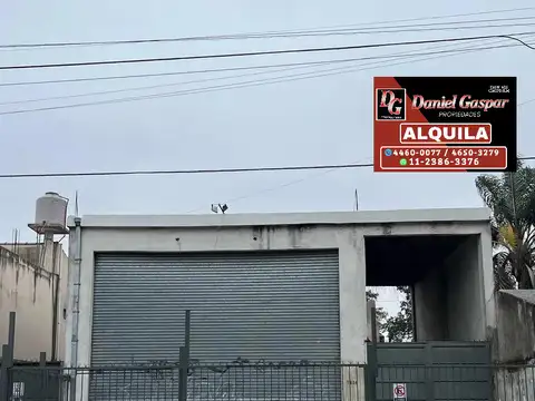 ALQUILER – GALPÓN / DEPÓSITO SOBRE ACCESO OESTE – 200 M2 TOTALES