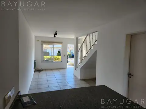 Venta - Dúplex 3 ambientes en Pellegrini Village - Apto Crédito