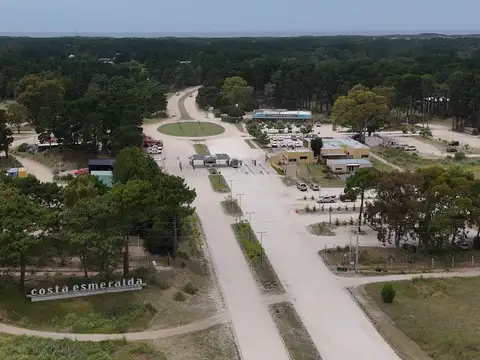 Terreno en Barrio Costa Esmeralda