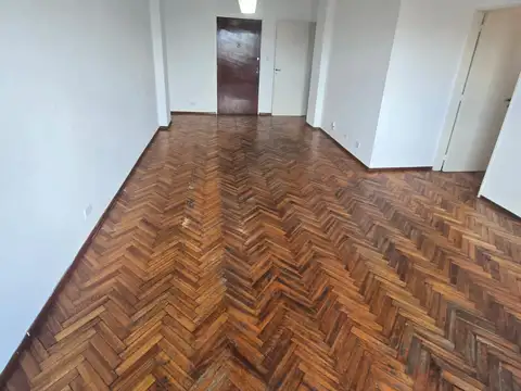 Avenida Belgrano 1900, Piso 9