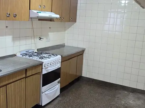 Departamento en Alquiler con 1 cocheras