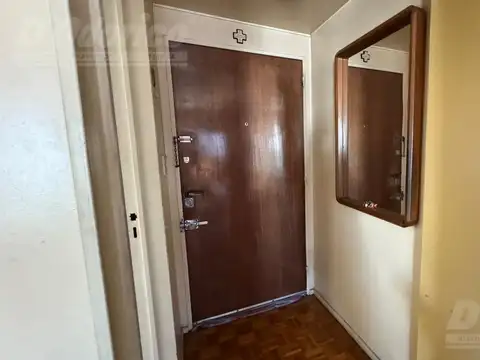 Departamento en Venta en Flores, USD 135.000