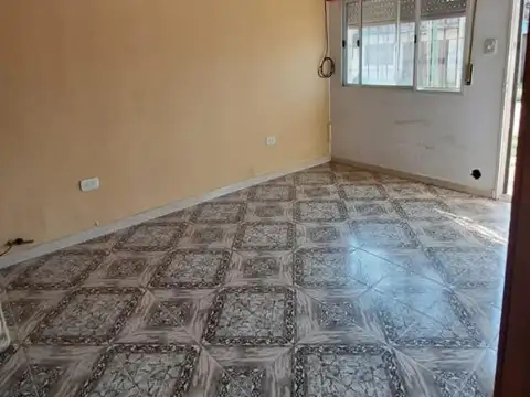 Casa en Venta en Campana, USD 96.000