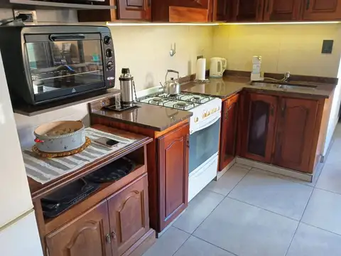 Departamento 4 ambientes con 2 baños
