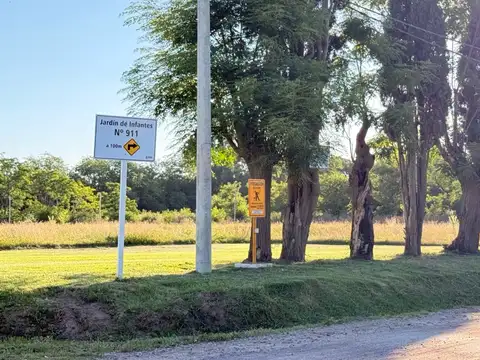 ¡Es el lugar perfecto para construir la casa que siempre has soñado! Barrio Los Prados, Calle Emilio Catro y Rojas