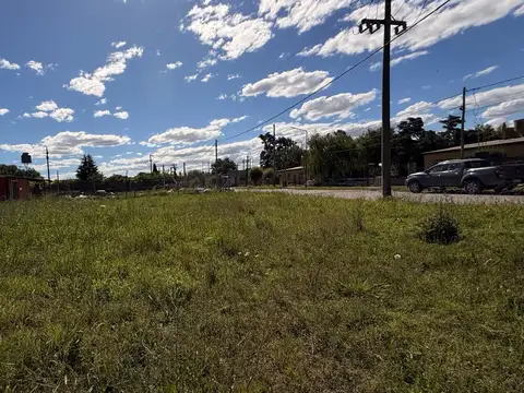 ¡Es el lugar perfecto para construir la casa que siempre has soñado! Barrio Los Prados, Calle Emilio Catro y Rojas