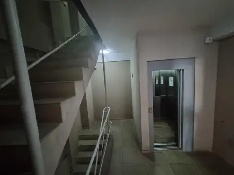 Oficina en alquiler, piso entero