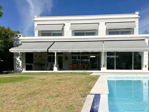 Casa en Alquiler de 4 dormitorios