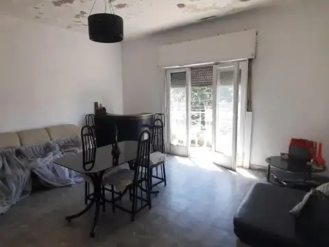 Depto Tipo Casa en Venta en Villa Raffo, USD 83.000