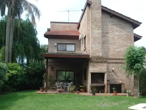 Casa en Alquiler Temporal en Nautico Escobar, USD 3.200