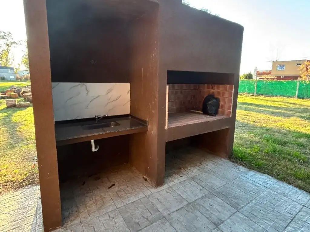 Casa en Alvarez Del Bosque de 3 dormitorios