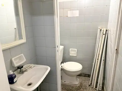 Local en Alquiler en Flores Norte, $ 1.000.000