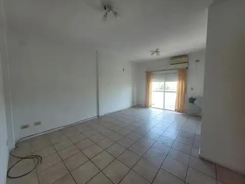 Departamento en Venta en Zarate, USD 65.000