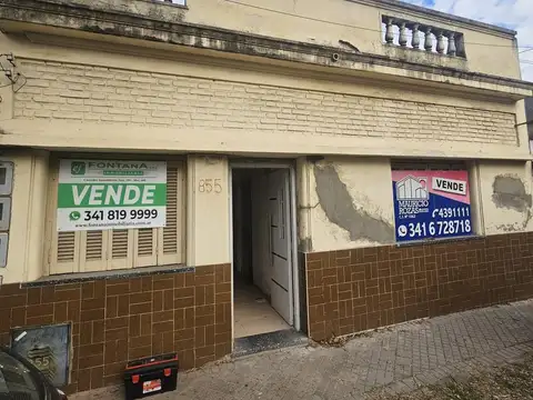 Chiclana al 800, alberdi cerca Bv. Rondeau, casa a reciclar total, espacio aereo,