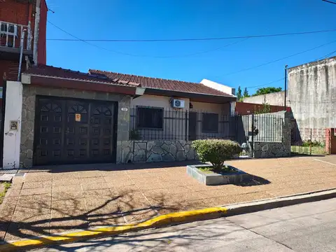 VENTA HERMOSA CASA  EN JOSE LEON SUAREZ