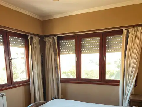 Departamento en Alquiler en Punta Mogotes, $ 600.000