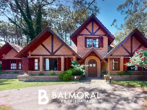 Casa en Alquiler - Zona: Norte Tennis / REF: 8773