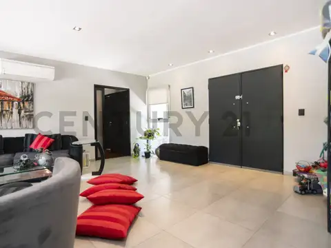 Casa en Venta en City Bell, USD 243.900