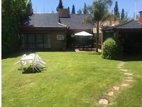 Casa en Venta en Villa Nueva de Guaymallen, Guaymallén