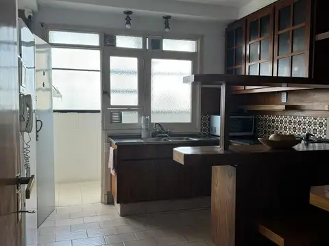 Departamento 4 ambientes con 3 baños
