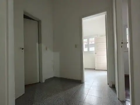 Depto Tipo Casa en Alquiler de 3 ambientes