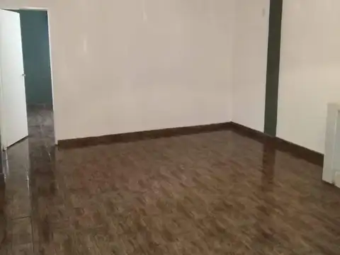 Departamento 14 ambientes con 5 baños