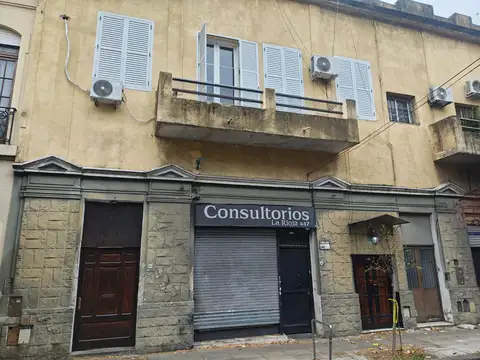 Departamento de Estilo Antiguo 5 AMBIENTES AMPLIOS Excelente Ubicación – San Cristóbal