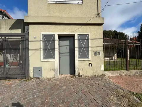 PH 2 AMBIENTES APTO CREDITO CON TERRAZA PRIVADA QUILMES OESTE