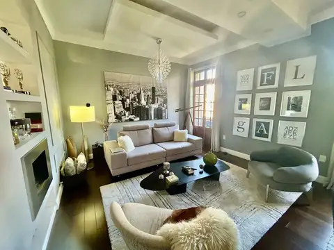 Venta. Semipiso. Congreso. Muy luminoso. Cochera