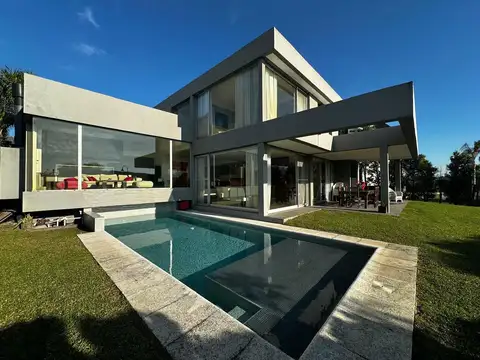 Alisos - Av de los lagos al 5300