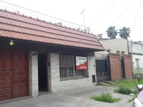 M CANE 1283 CASA 3 AMB. CON COCHERA lote 8,66 x 17