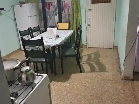 Depto Tipo Casa en Venta de 5 ambientes