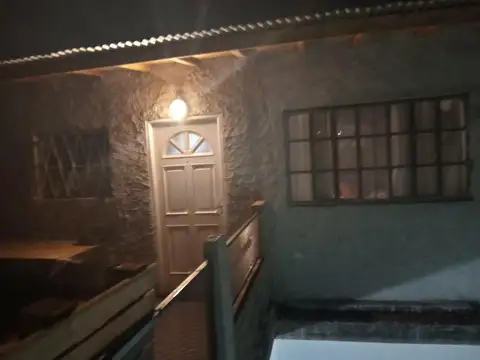 Casares e/ Quinmidil y Liniers