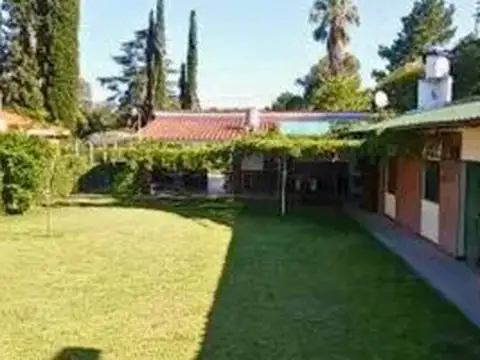 Casa 3 ambientes con 2 baños