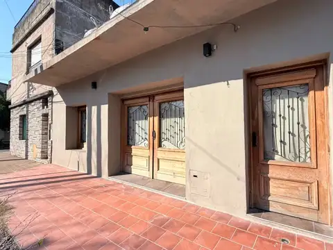 VENDE 2 AMB CON PATIO Y TERRAZA