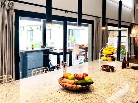 Casa en Alquiler al Norte