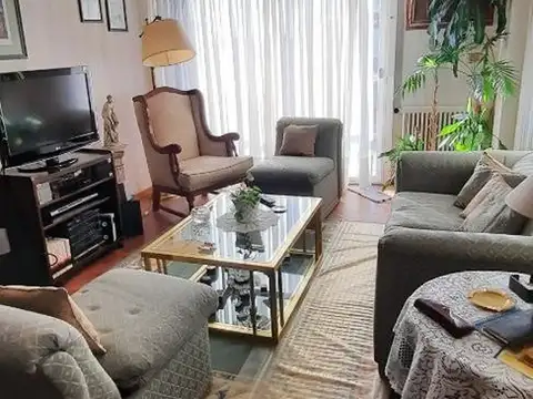 Gral Jose G Artigas 1000