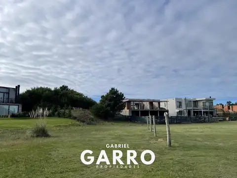Lote en venta en Barrio Ecuestre, Costa Esmeralda.