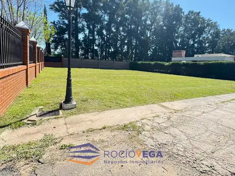 Terreno en Venta 30  mts Fondo