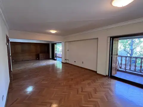 Departamento en Venta con 2 cocheras